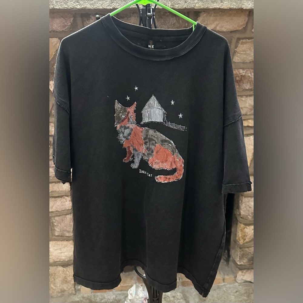 (NWT)We The Free Barn Cat Graphic Tee Small Black Oversized